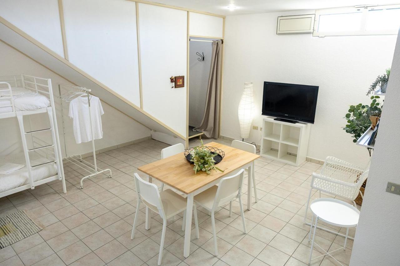 Gli Ulivi Di Gino Bed and Breakfast Sanarica Εξωτερικό φωτογραφία
